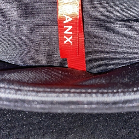 NWT SPANX VELVET LEGGINGS PANTS Black #2070 Slimming Holiday Sexy Party S M or L - Picture 4 of 5